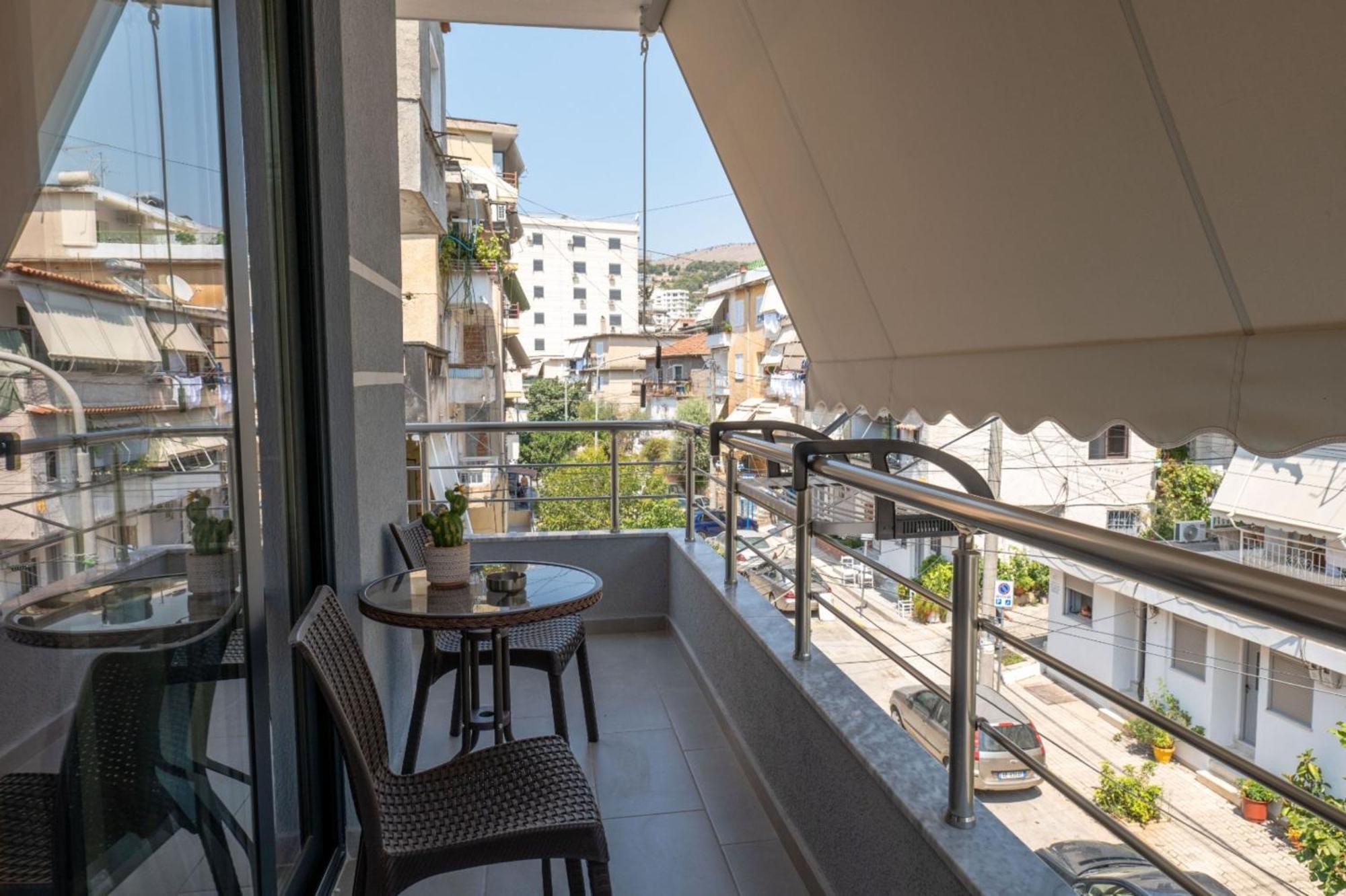 Aleksandra Apartments Sarandë Esterno foto