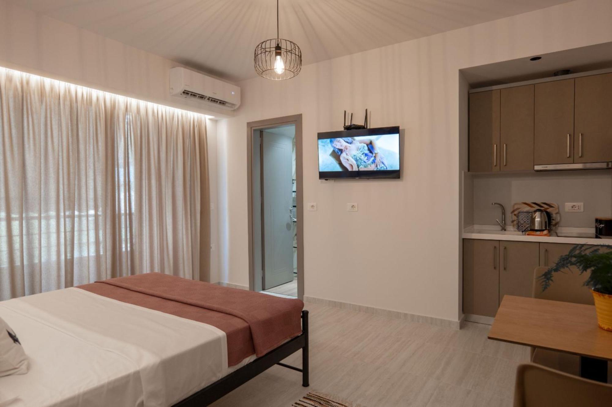 Aleksandra Apartments Sarandë Esterno foto