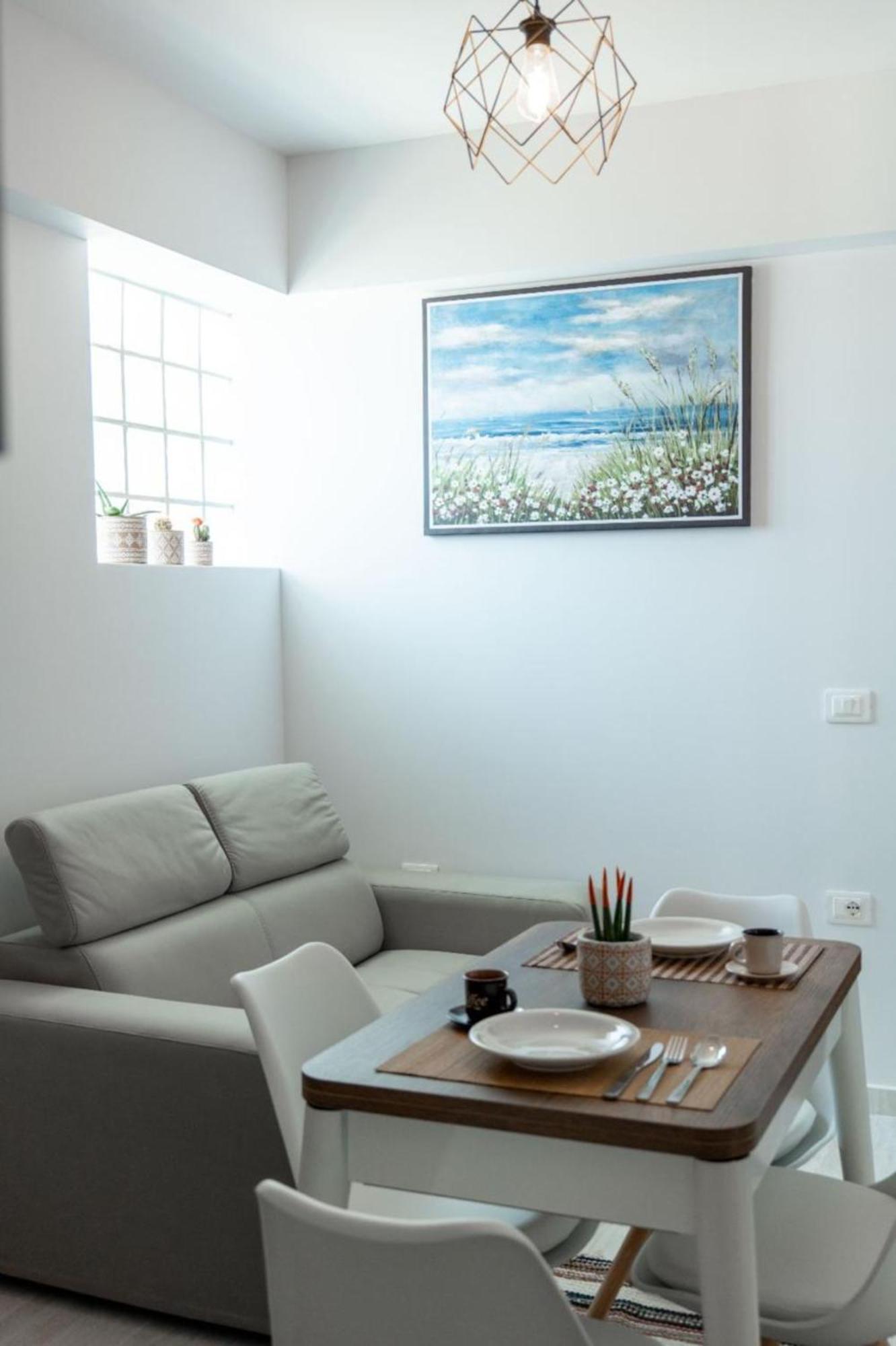 Aleksandra Apartments Sarandë Esterno foto