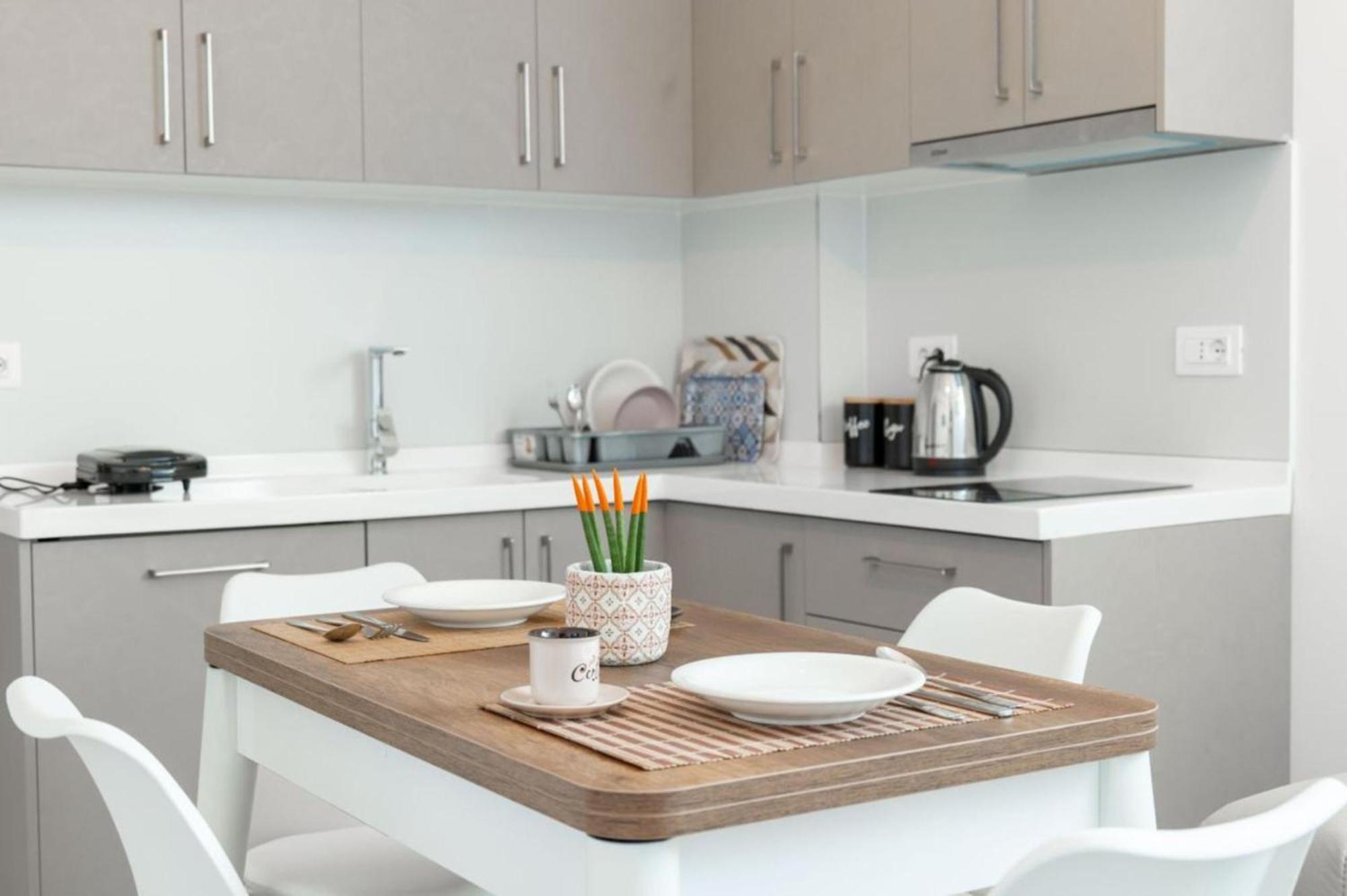 Aleksandra Apartments Sarandë Esterno foto